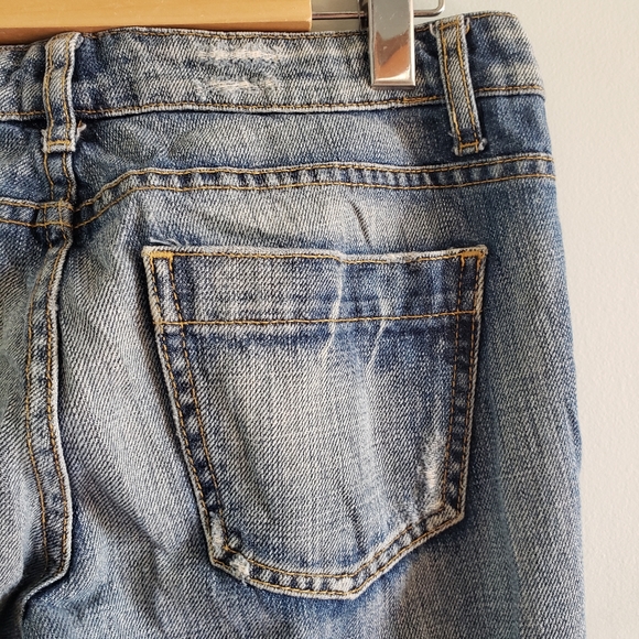 Carmar Distressed Mid Rise Straight Leg 26 - Picture 4 of 8